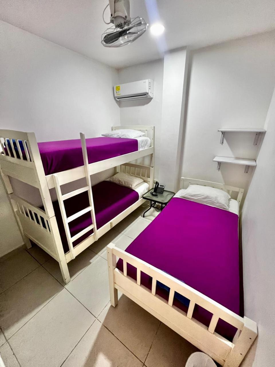 Hostal Lumar Барранкілья Екстер'єр фото